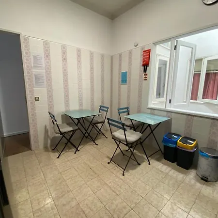 Barao 35 Hostel *