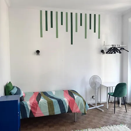 Hostel Barao 35 *