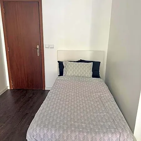 بيت شباب Barao 35 *